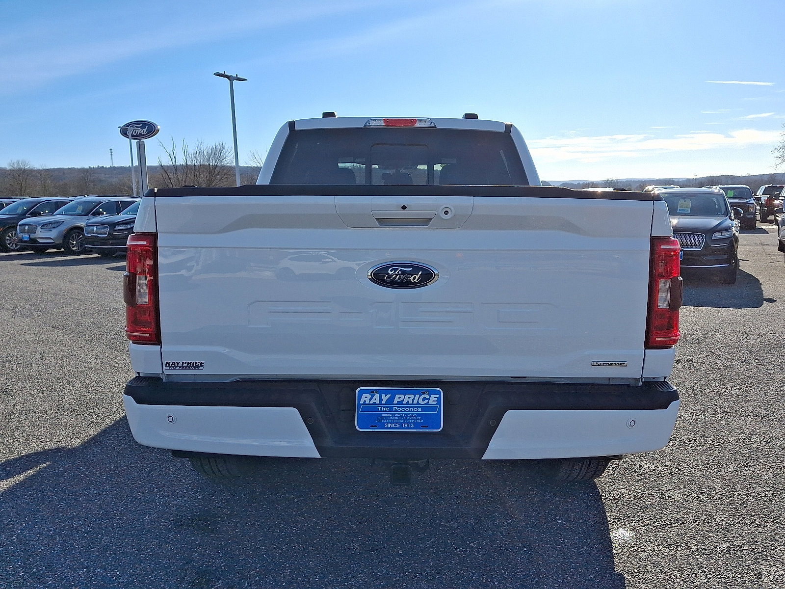 Certified 2022 Ford F150 XLT w/ Equipment Group 302A High image 5