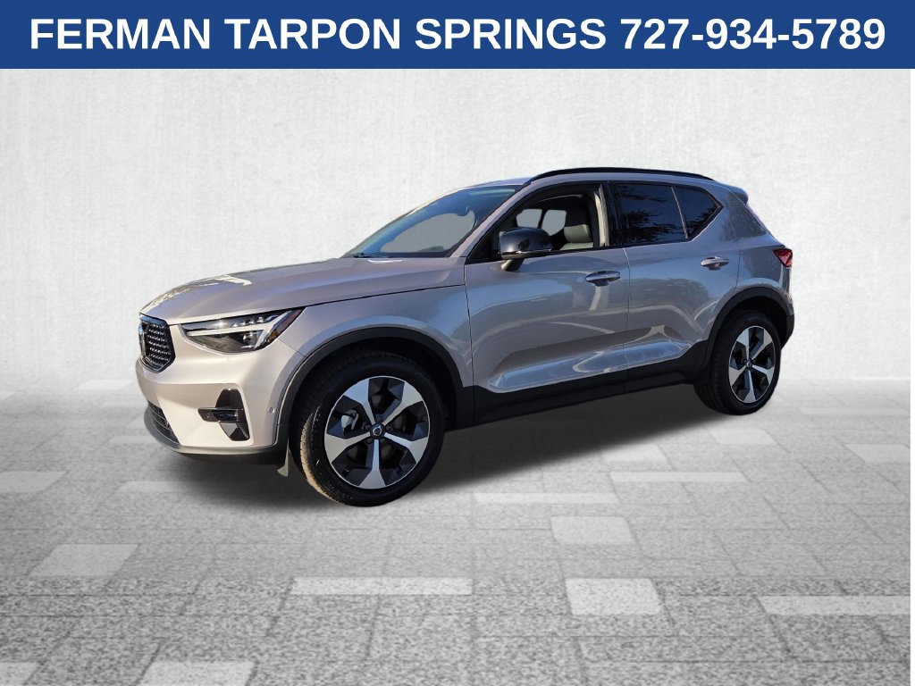 Certified 2026 Volvo XC40 B5 Plus w/ Protection Package Premier AWD/4WD image 4