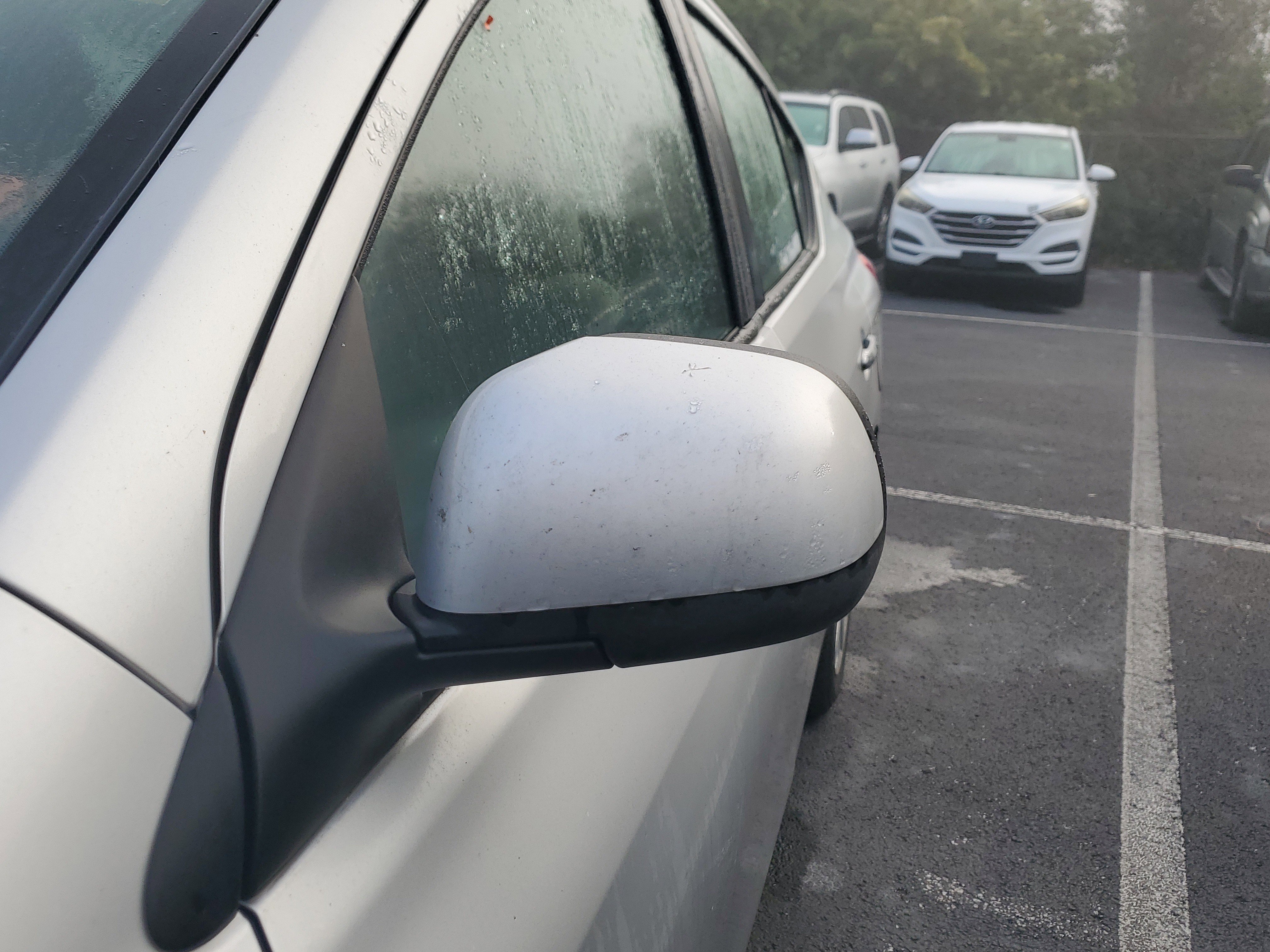 Used 2012 Nissan Versa SV w/ Convenience Pkg image 5