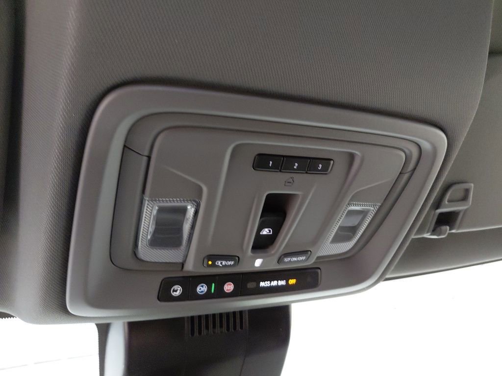 New 2026 Chevrolet Silverado 1500 LTZ AWD/4WD image 30
