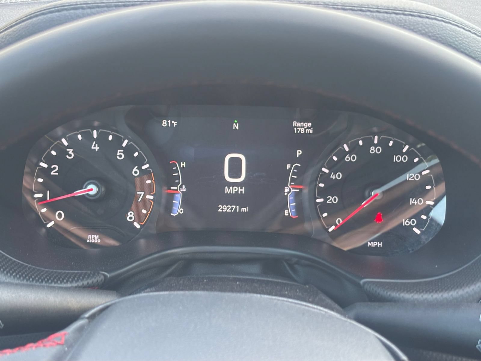 Used 2025 Jeep Compass Trailhawk AWD/4WD image 39