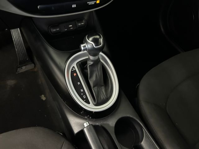Used 2016 Kia Soul Base w/ Convenience Package image 21