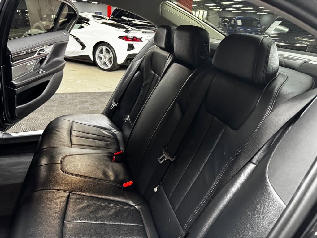 Used 2022 BMW 740i RWD image 41