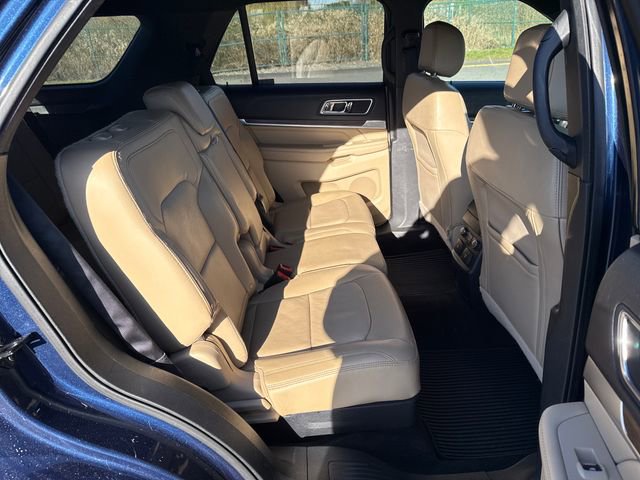 Used 2016 Ford Explorer Limited w/ Equipment Group 301A image 14
