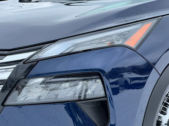 Used 2024 Nissan Rogue SL w/ SL Premium Package image 40