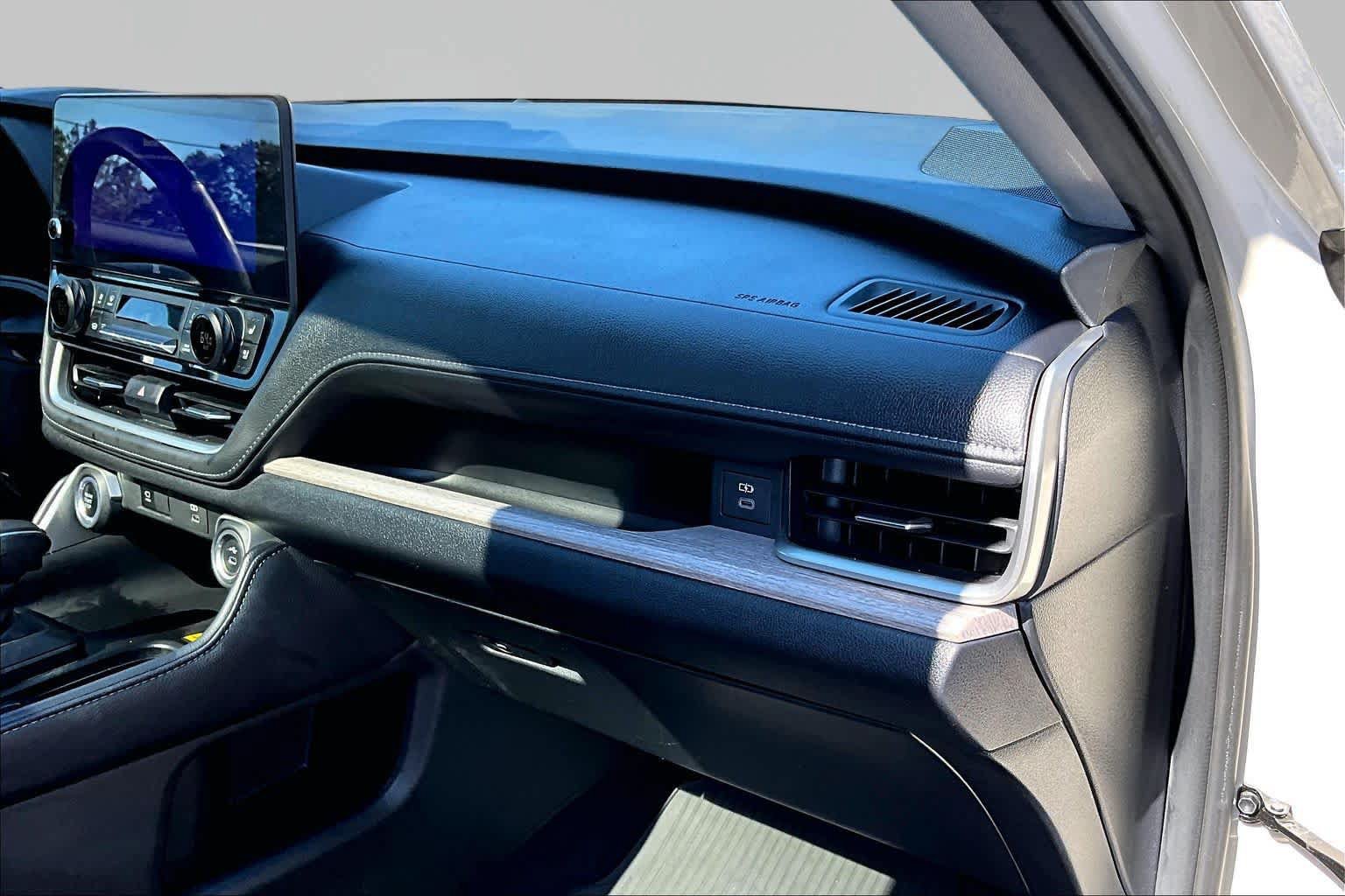 Used 2024 Toyota Grand Highlander AWD image 18