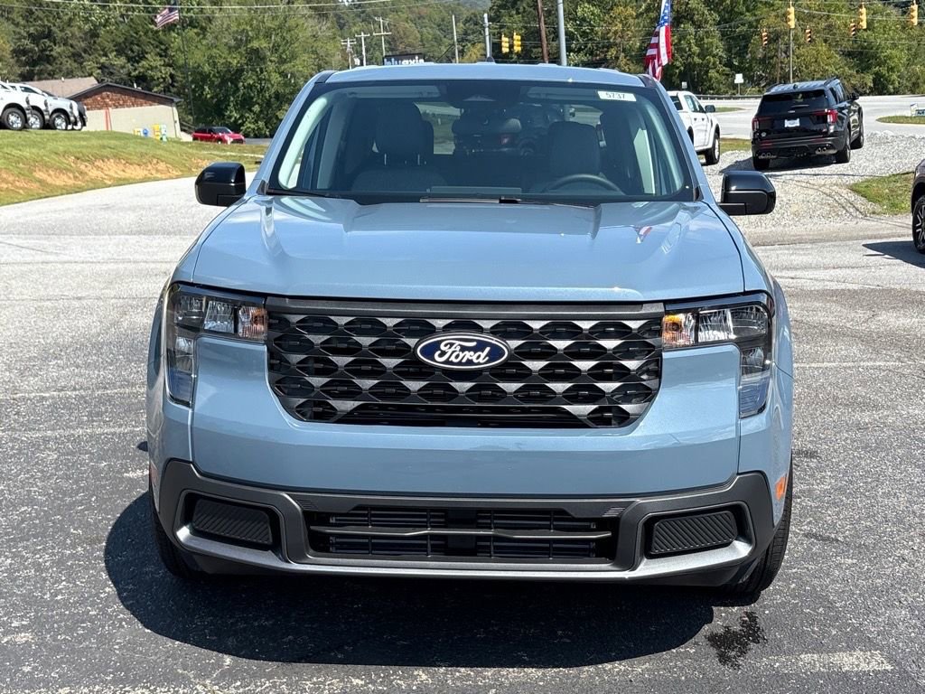 New 2025 Ford Maverick XLT w/ XLT Luxury Package image 2
