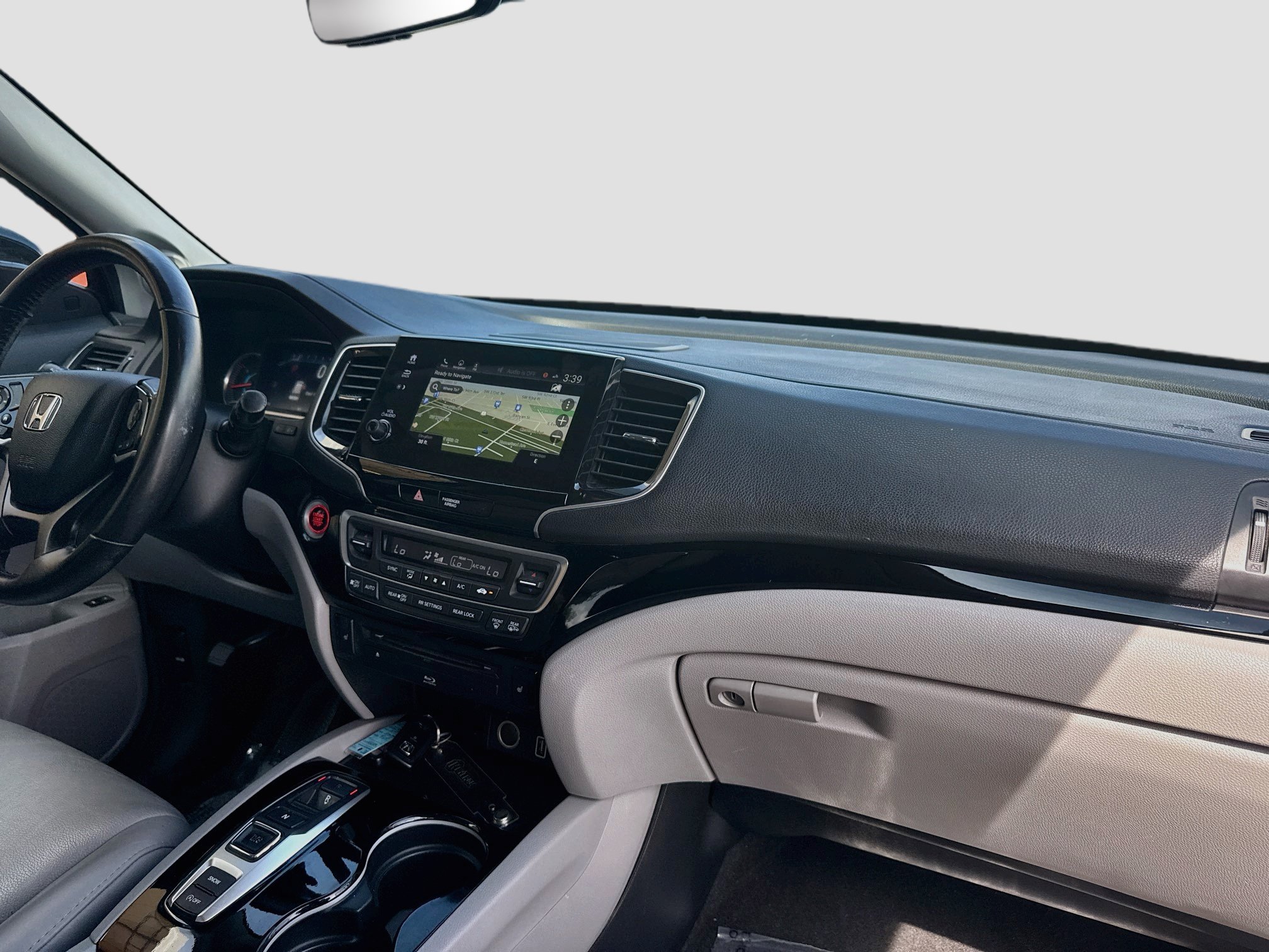Used 2019 Honda Pilot Touring image 32