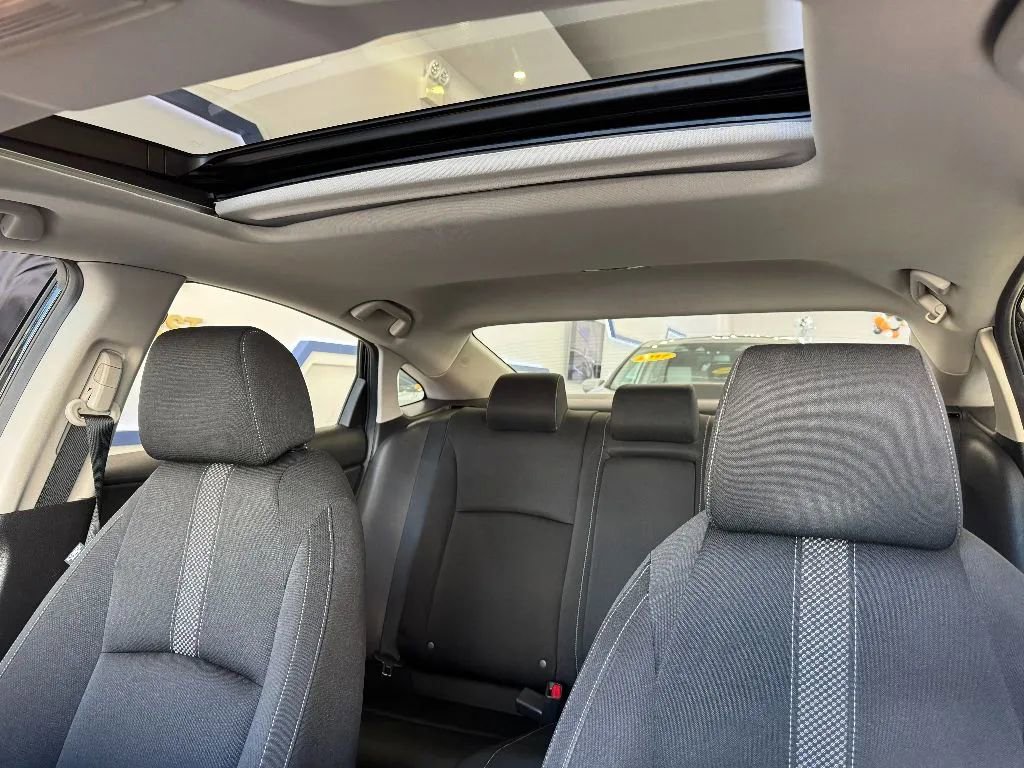 Used 2019 Honda Civic EX image 20