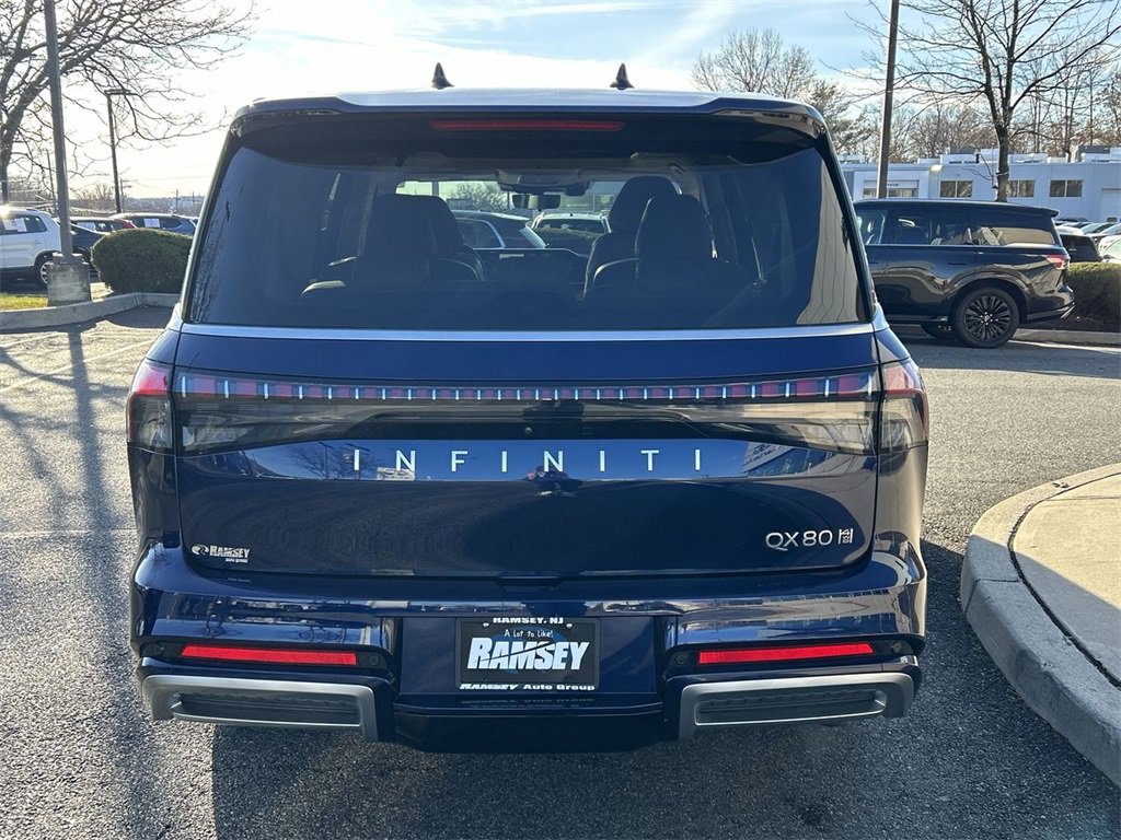 Certified 2025 INFINITI QX80 Sensory image 27