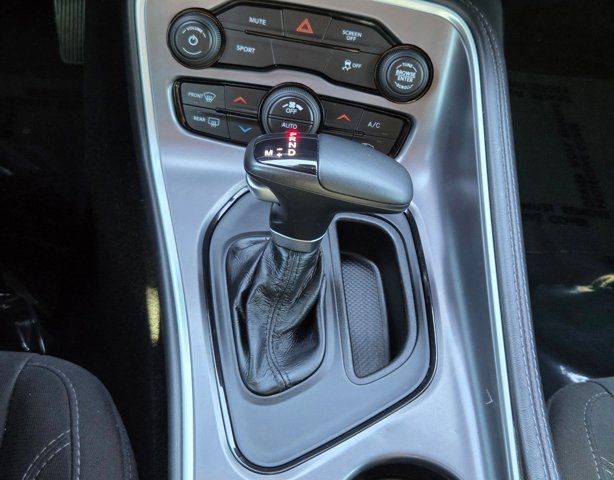 Used 2019 Dodge Challenger SXT w/ Blacktop Package image 13