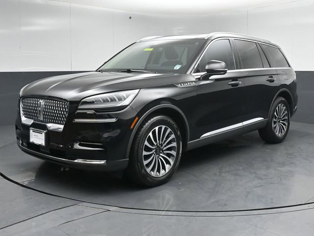 Certified 2023 Lincoln Aviator AWD w/ Premium Package image 3