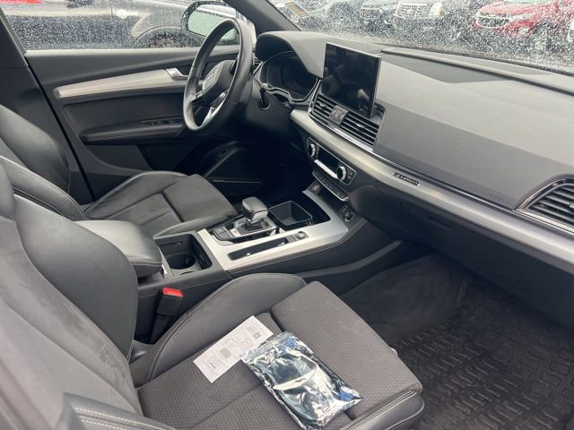 Used 2021 Audi SQ5 Prestige AWD/4WD image 23