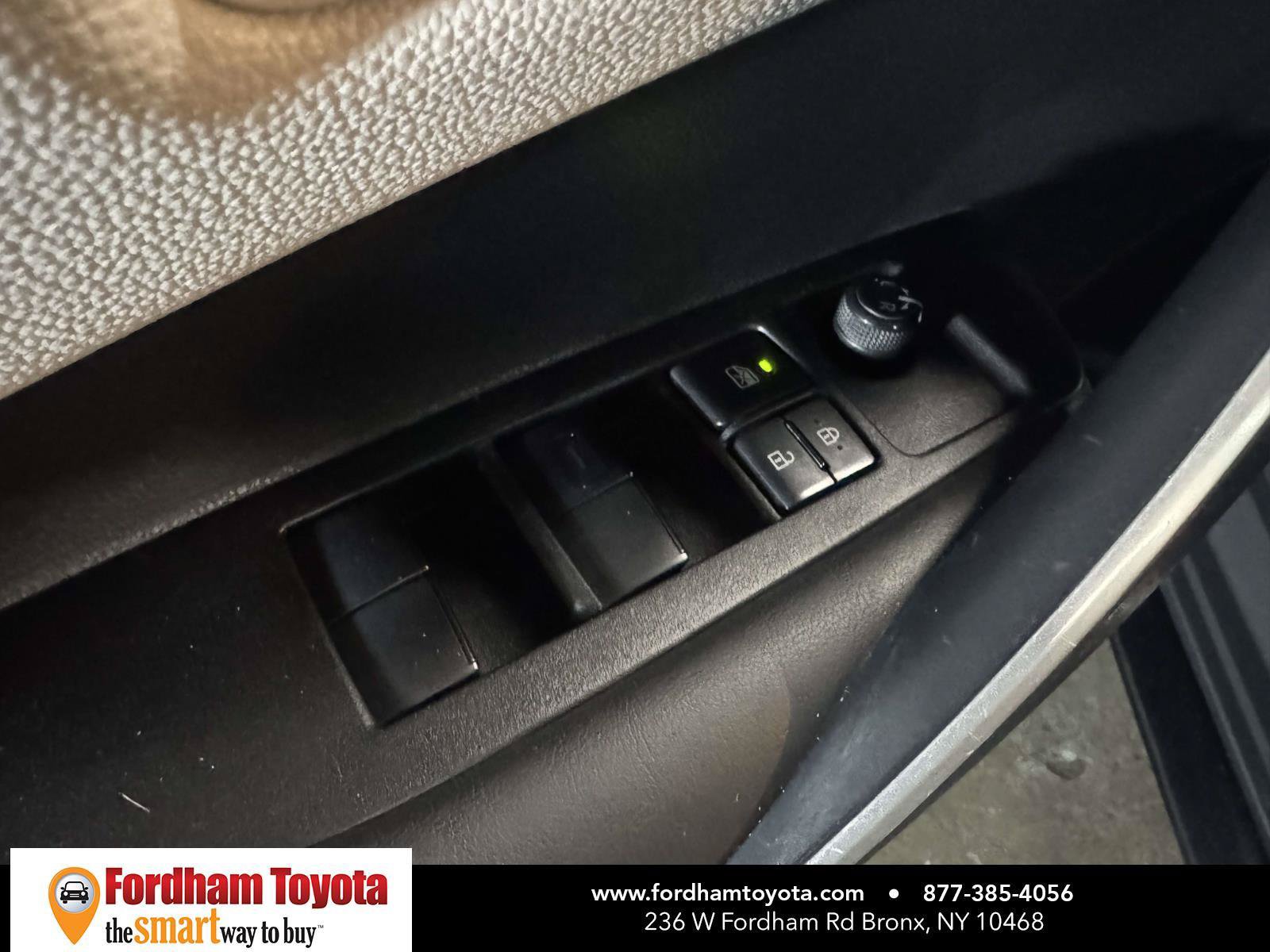 Used 2024 Toyota Corolla SE w/ SE Package AWD/4WD image 16