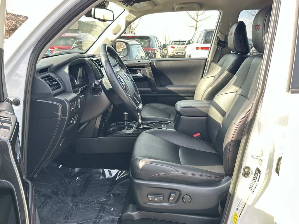 Used 2024 Toyota 4Runner TRD Off-Road Premium image 22