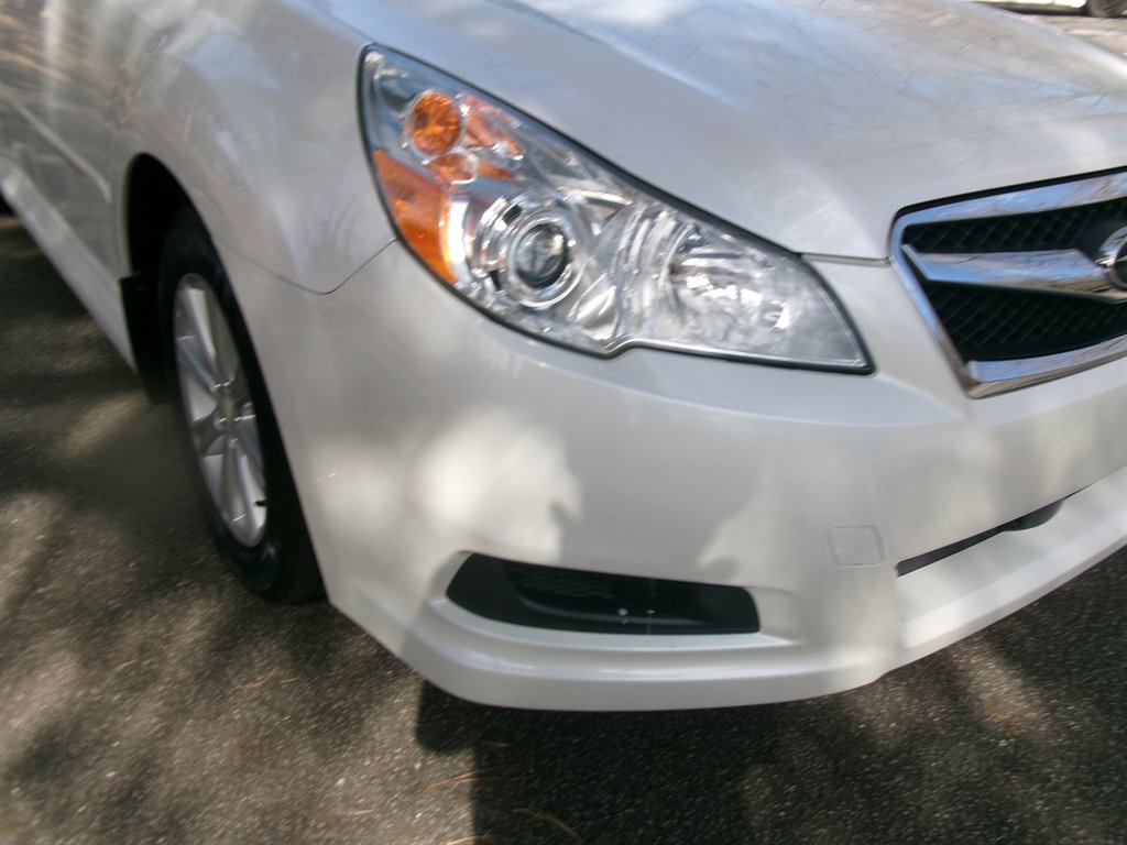 Used 2011 Subaru Legacy 2.5i Premium image 47