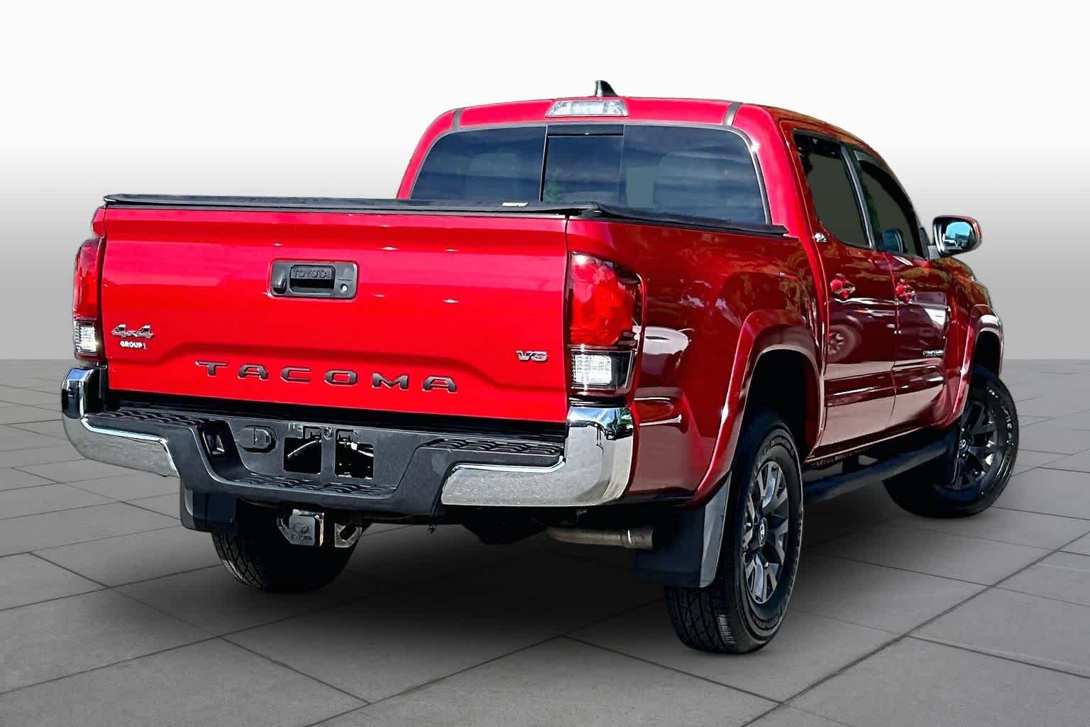 Certified 2020 Toyota Tacoma SR5 AWD/4WD image 13