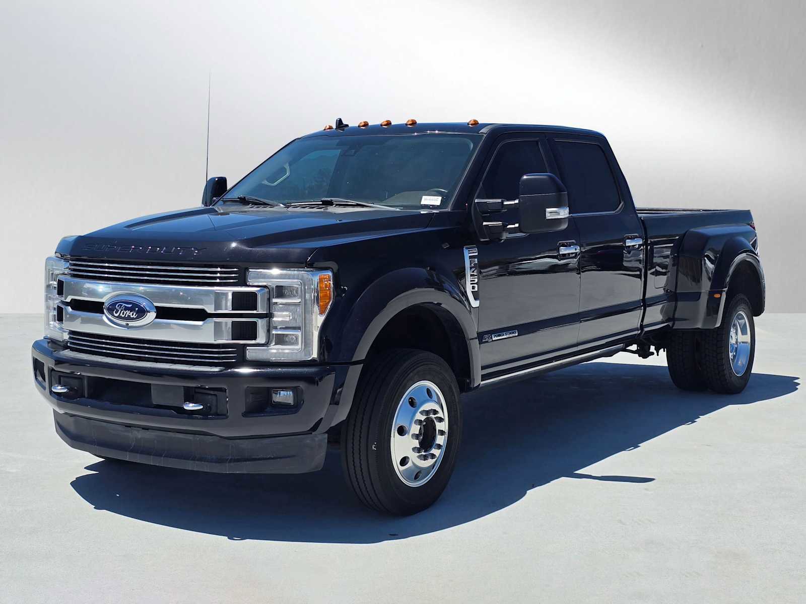 Used 2019 Ford F450 Limited w/ FX4 Off-Road Package image 3