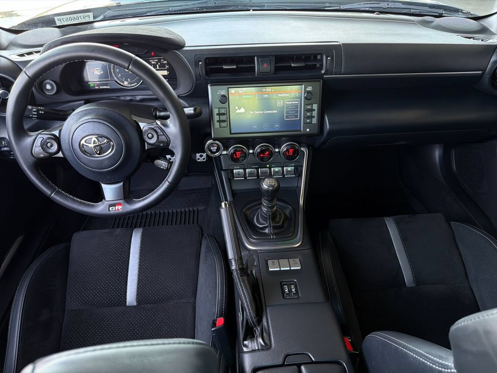Used 2023 Toyota GR86 Premium RWD image 13
