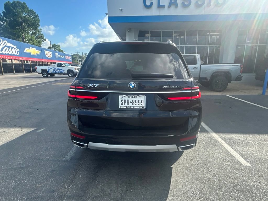 Used 2023 BMW X7 xDrive40i w/ Premium Package AWD/4WD image 6