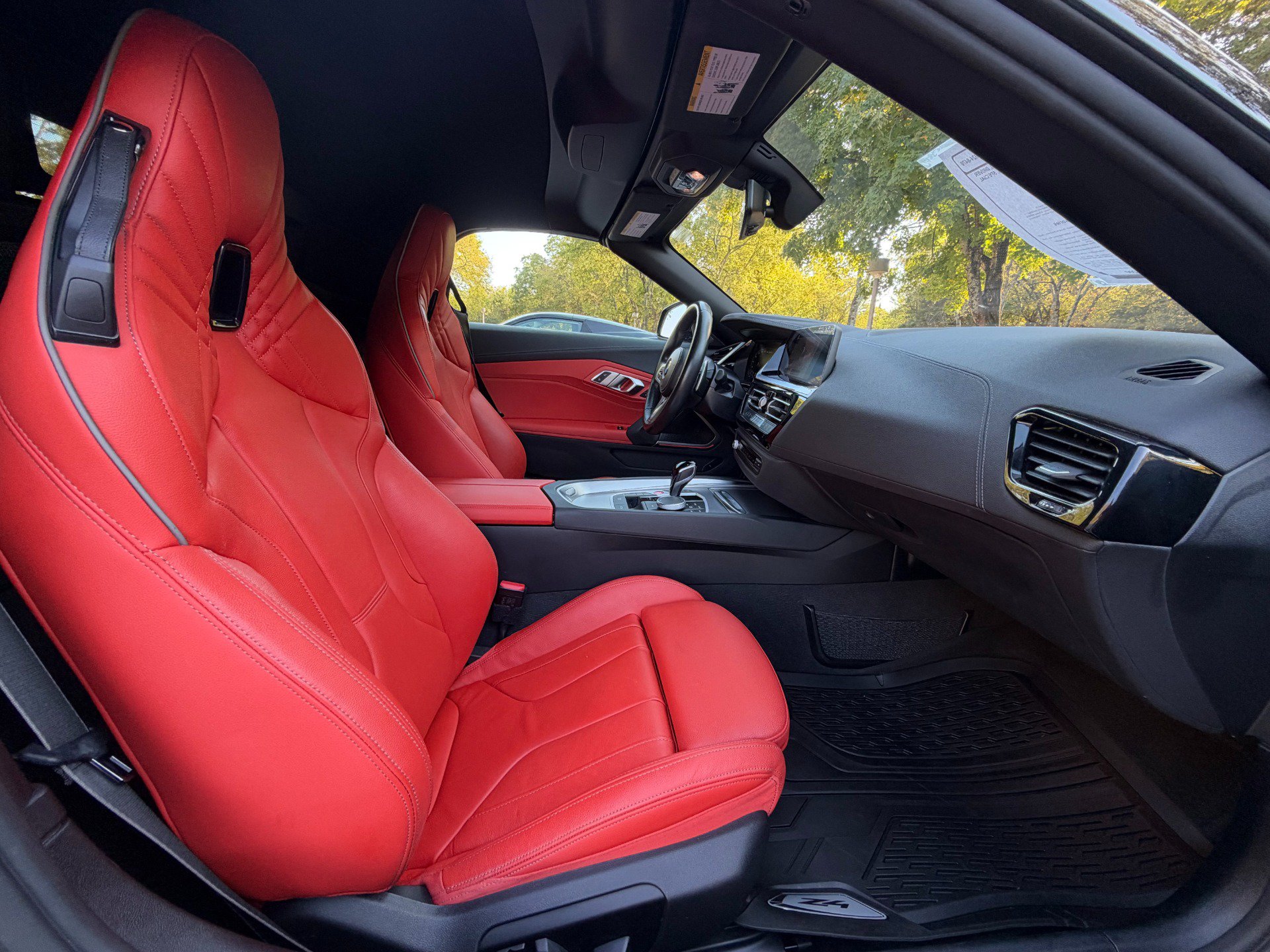 Used 2022 BMW Z4 M40i w/ Premium Package RWD image 20
