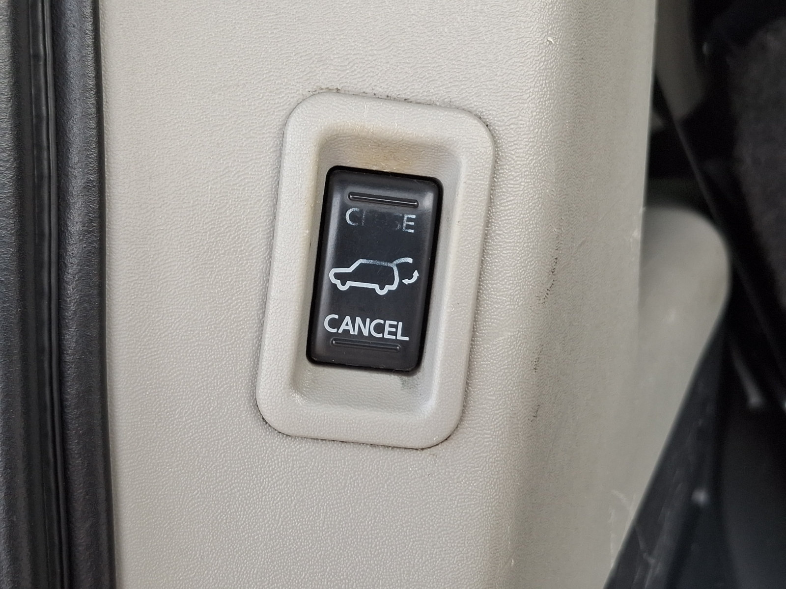Used 2008 INFINITI QX56 4WD image 32