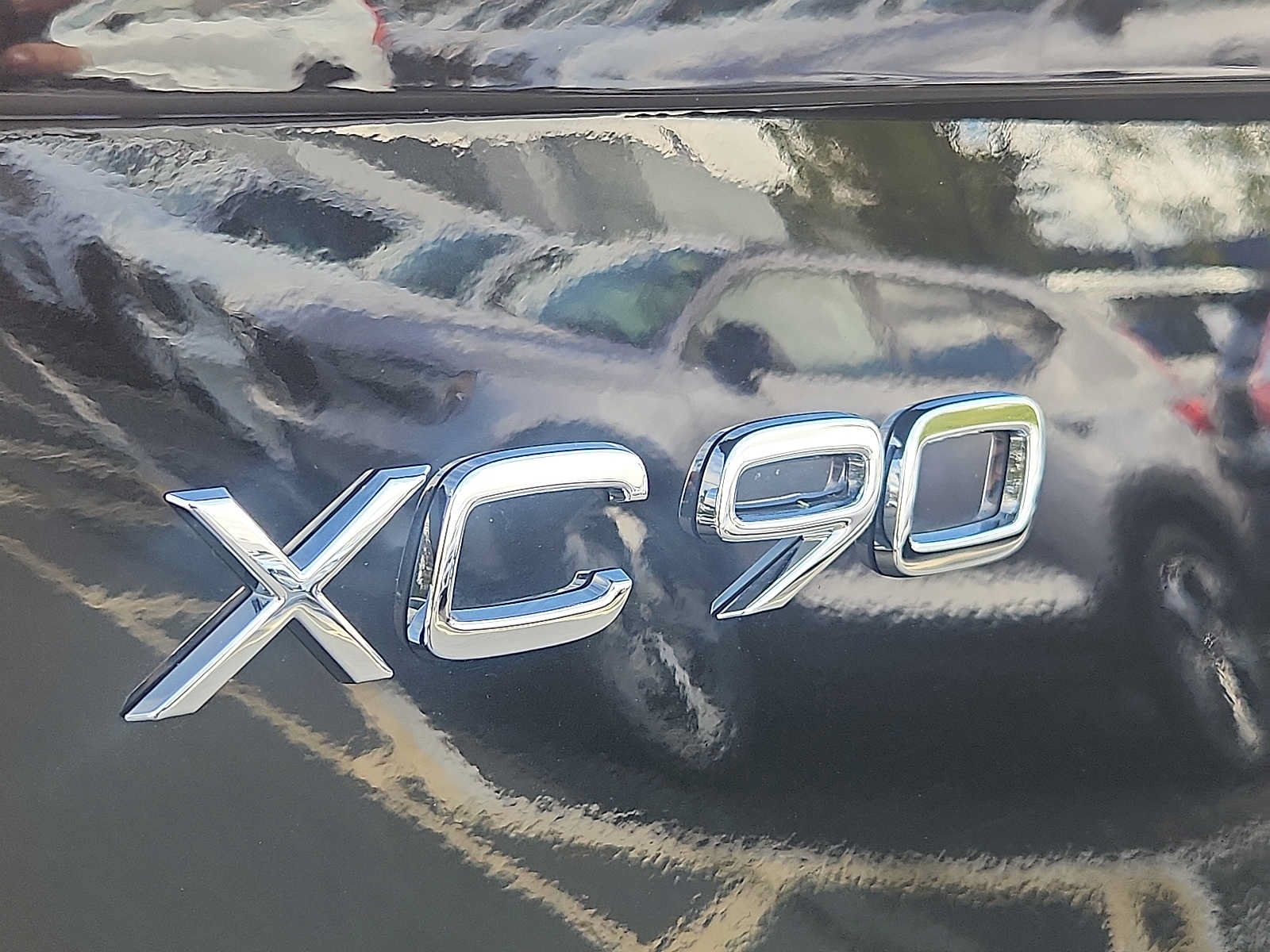 Used 2024 Volvo XC90 B6 Ultimate w/ Protection Package Premier AWD/4WD image 28