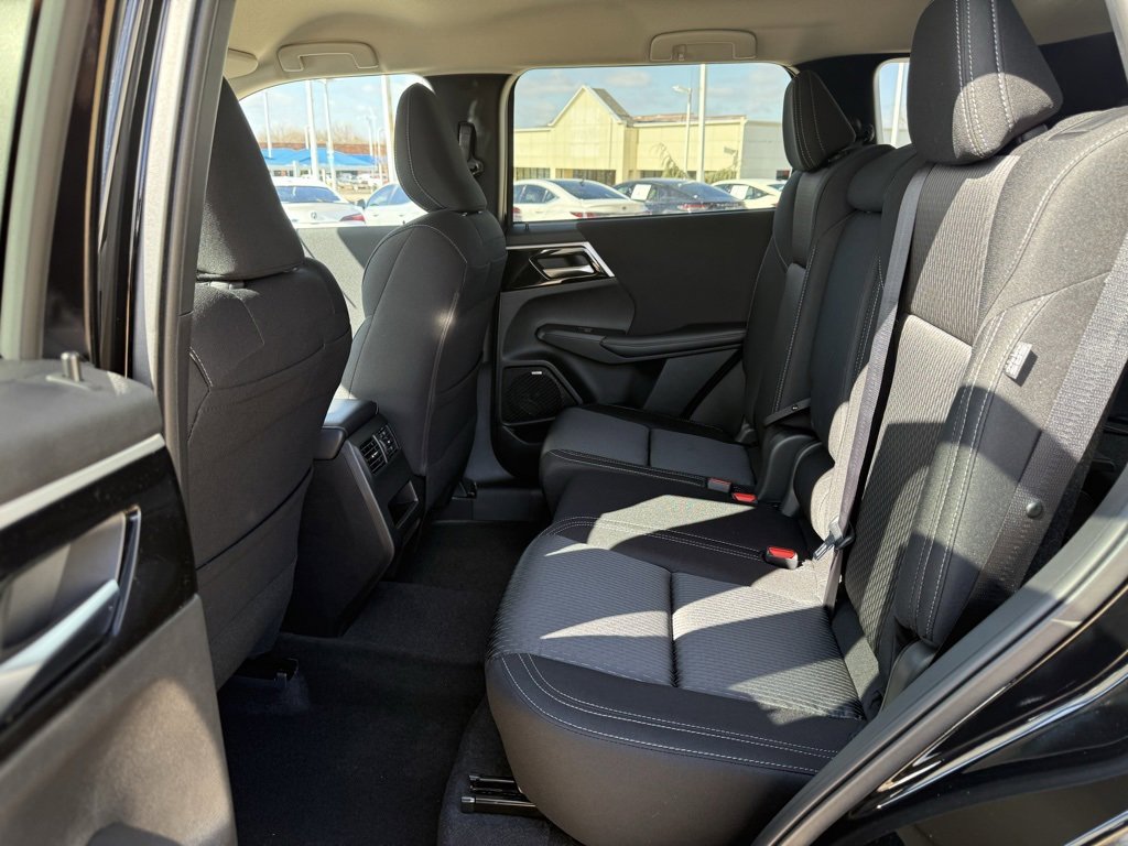 New 2026 Mitsubishi Outlander ES image 23