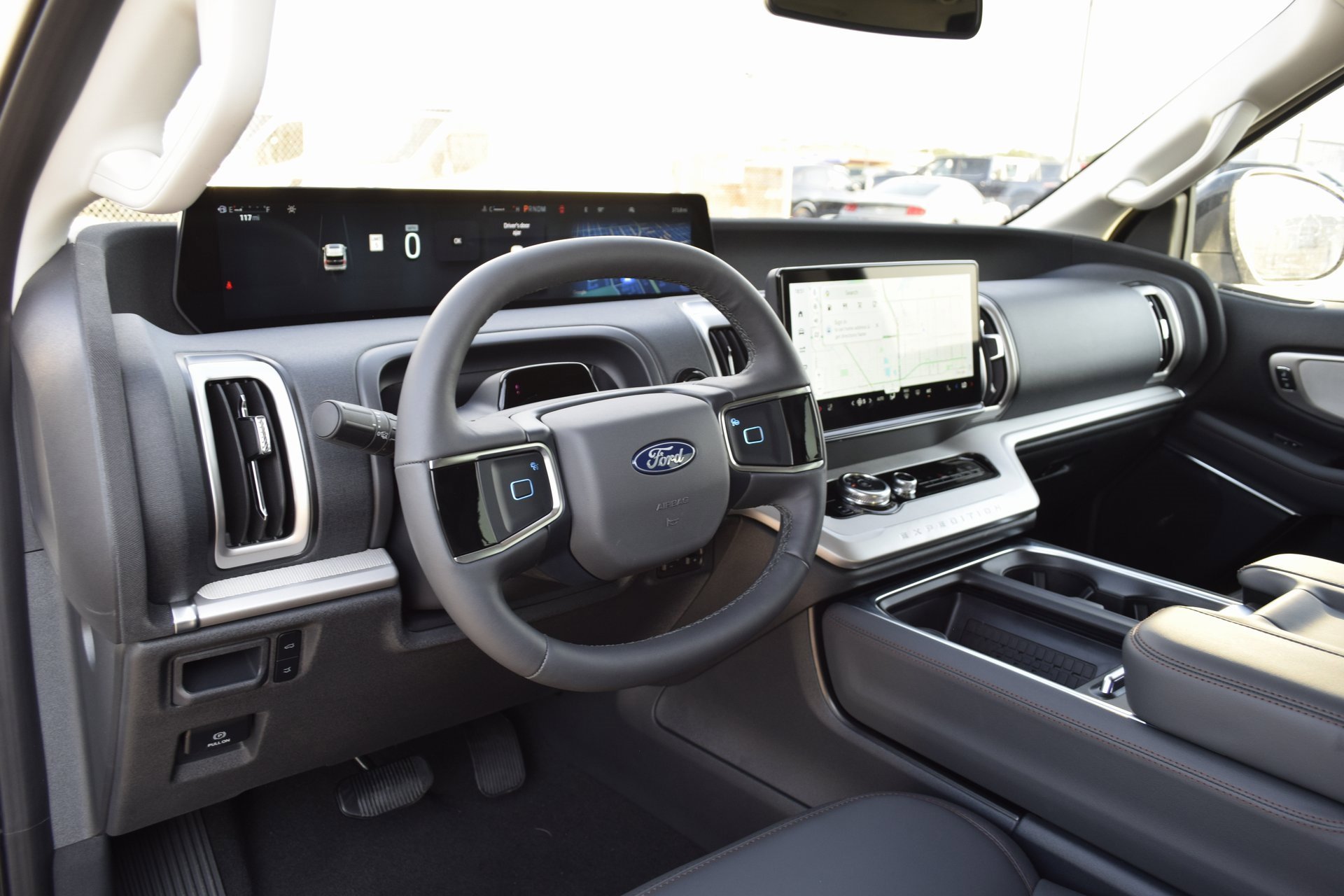 New 2025 Ford Expedition Active image 17