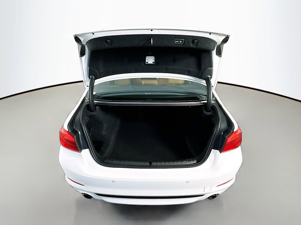 Used 2018 BMW 530i RWD image 30