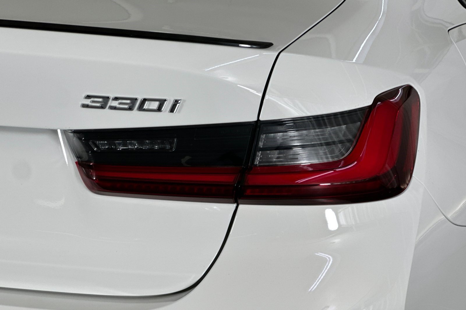 New 2026 BMW 330i Sedan w/ M Sport Package RWD image 26