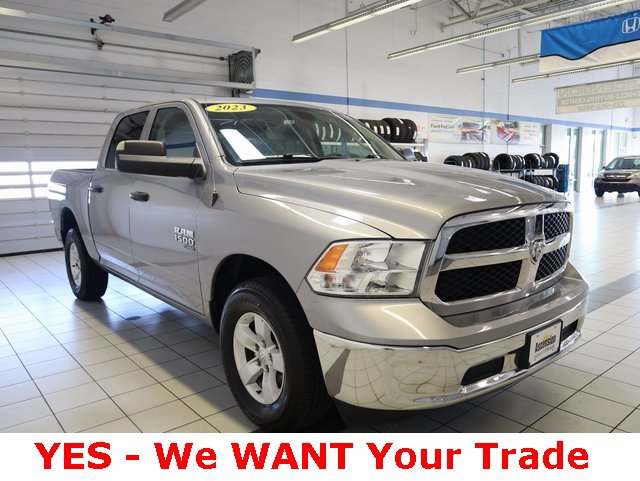 Used 2023 RAM 1500 Classic SLT w/ Trailer & Traction Group image 17