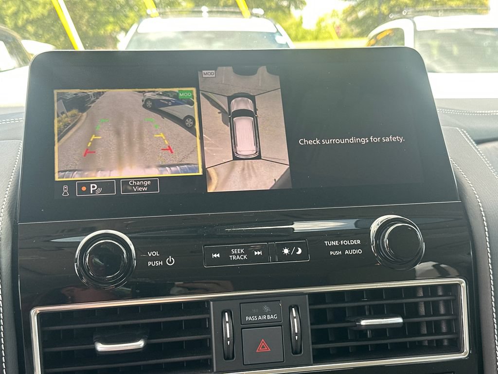 Used 2023 INFINITI QX80 Premium Select w/ All-Season Package RWD image 26