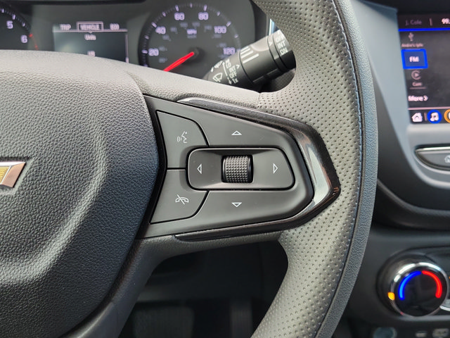 Used 2021 Chevrolet TrailBlazer LT FWD image 31