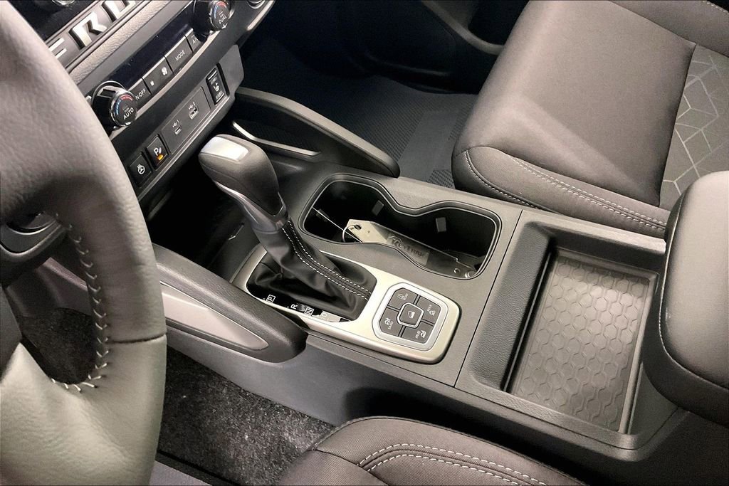 New 2026 Nissan Frontier SV w/ SV Convenience Package image 11