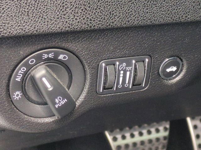 Used 2021 Dodge Charger GT w/ Navigation & Travel Group RWD image 15