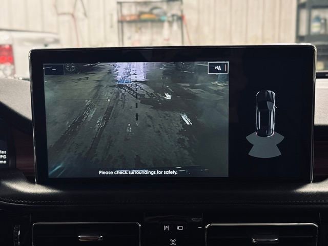 Used 2022 Lincoln Nautilus Reserve w/ Monochromatic Package image 40