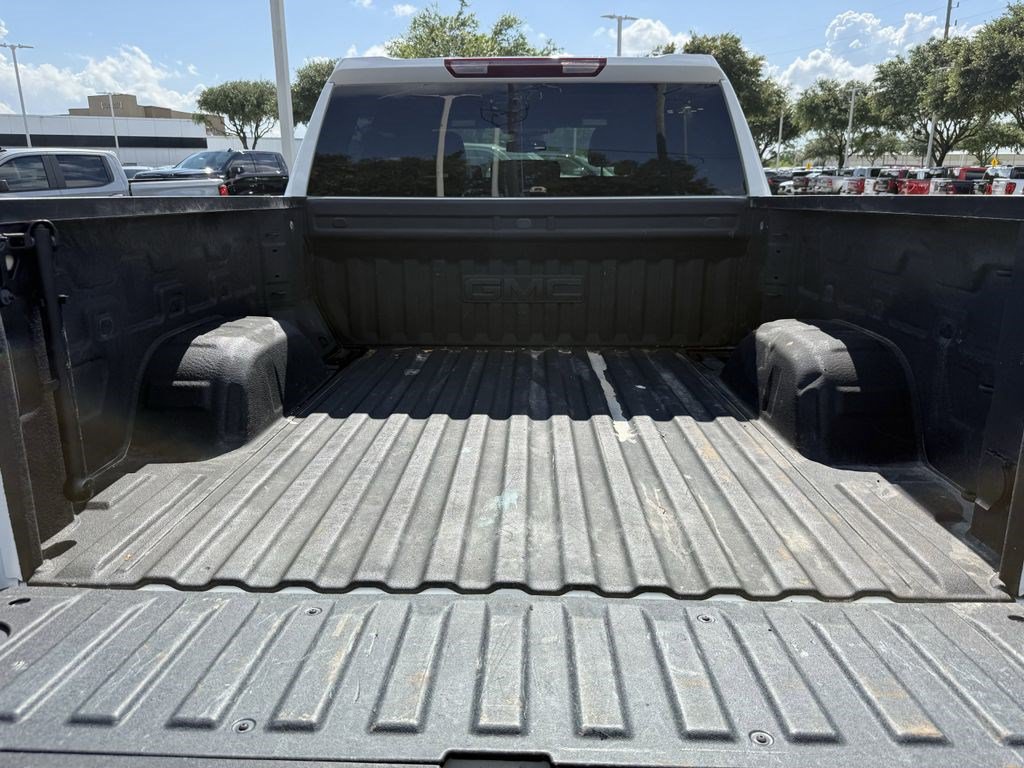 Used 2025 GMC Sierra 1500 AT4 AWD/4WD image 30