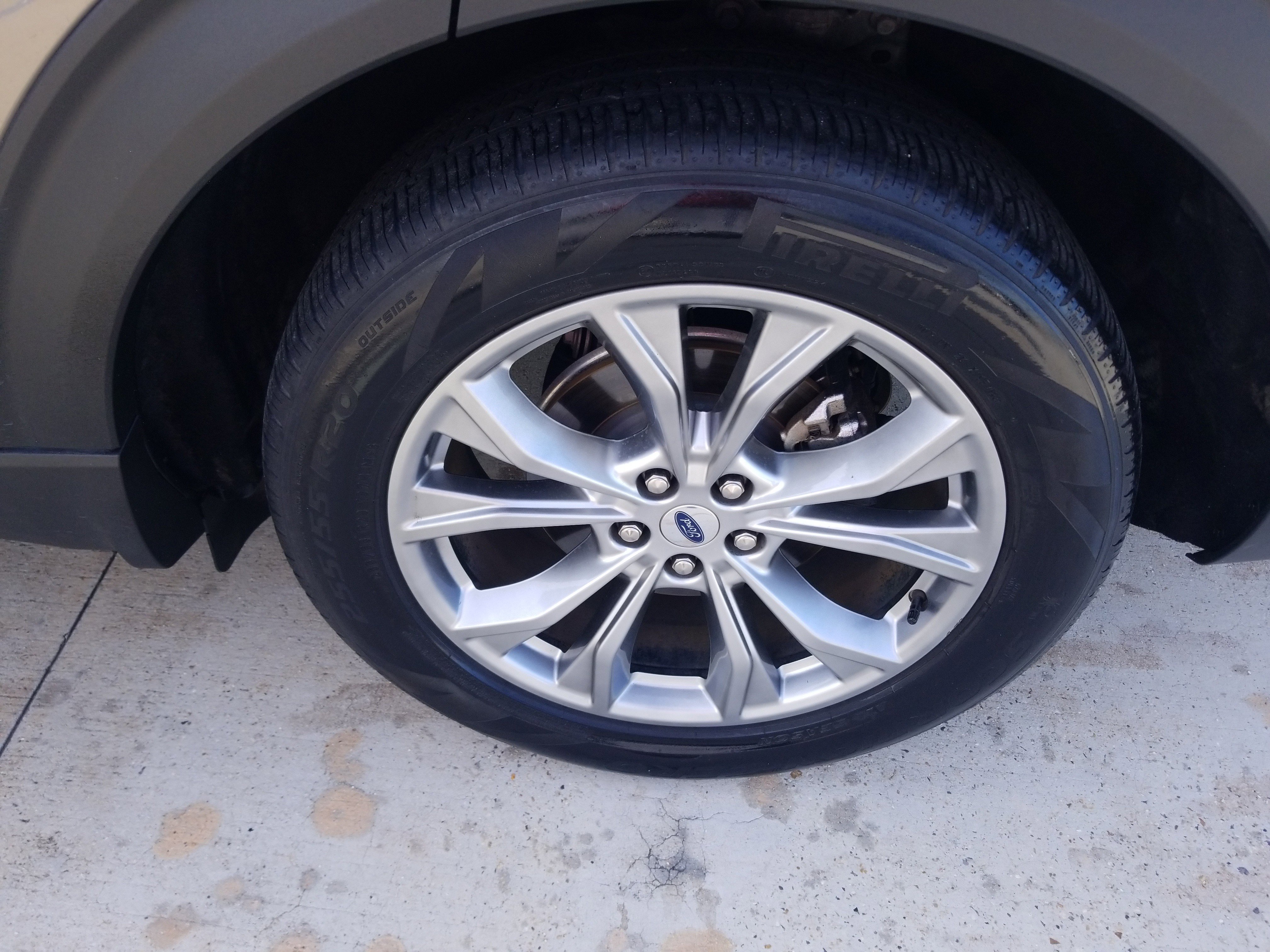 Used 2021 Ford Explorer Limited w/ Equipment Group 301A image 23