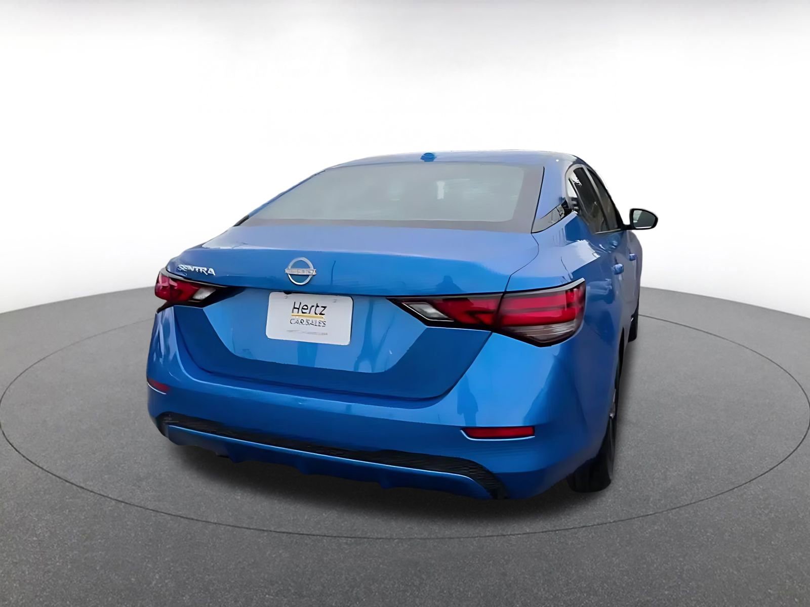 Used 2025 Nissan Sentra SV FWD image 14