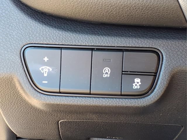 Used 2025 Kia Seltos LX AWD/4WD image 17