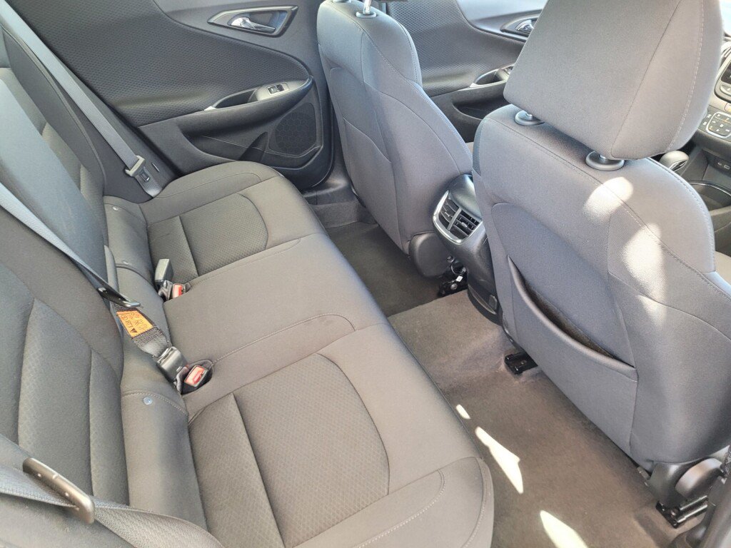Used 2023 Chevrolet Malibu LT FWD image 19