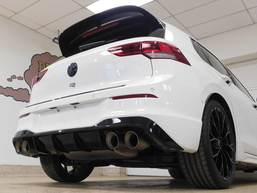 Used 2025 Volkswagen Golf R Black Edition image 89