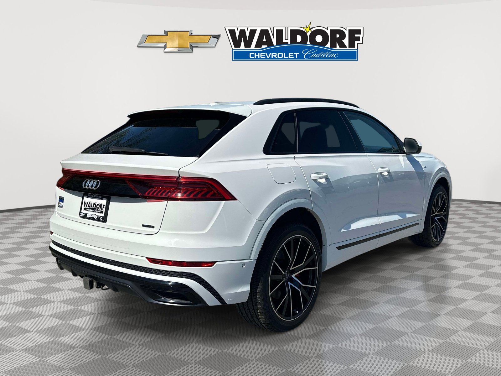 Used 2019 Audi Q8 Premium Plus image 6