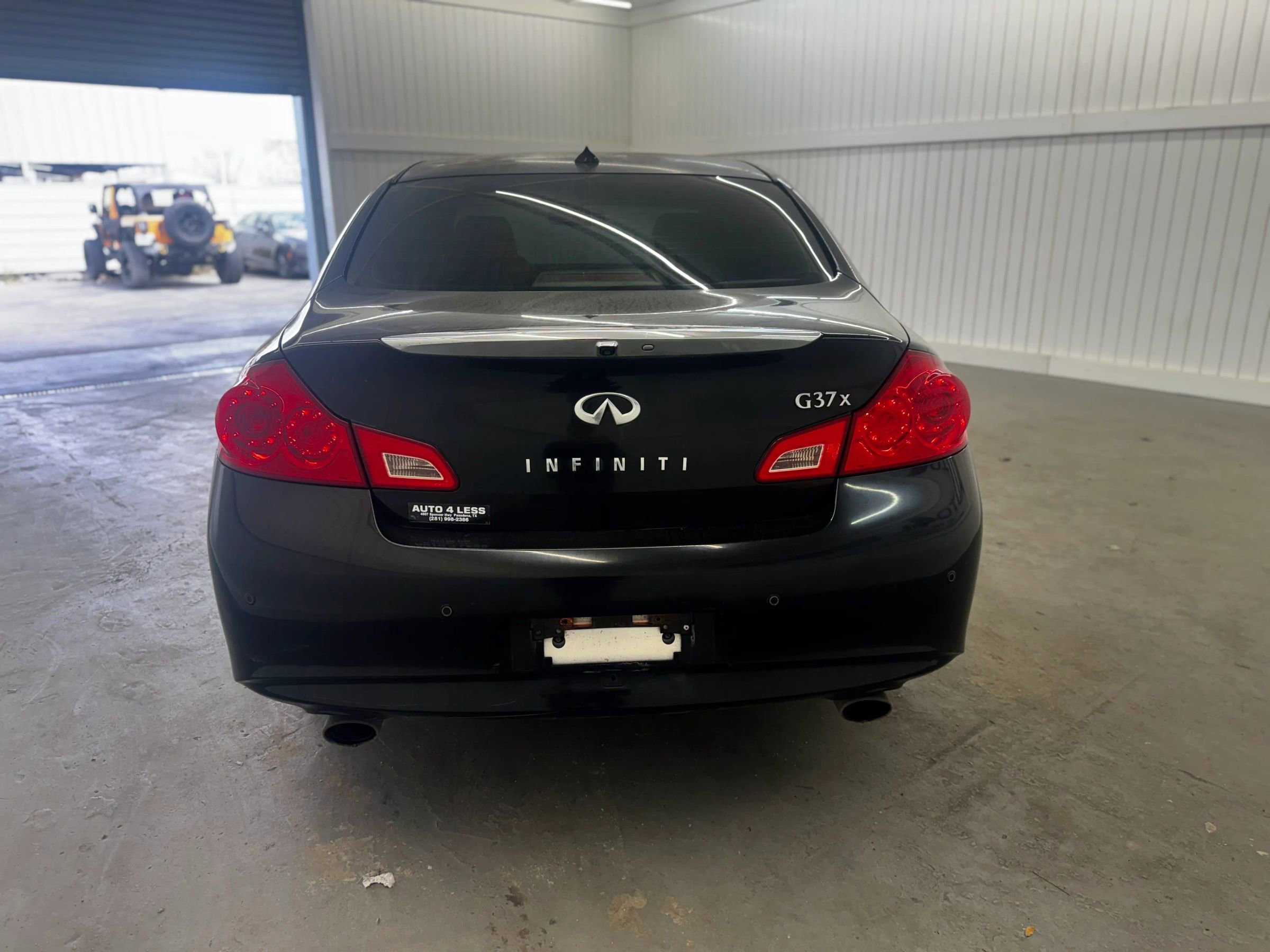 Used 2013 INFINITI G37 x Sedan w/ Premium Pkg image 6