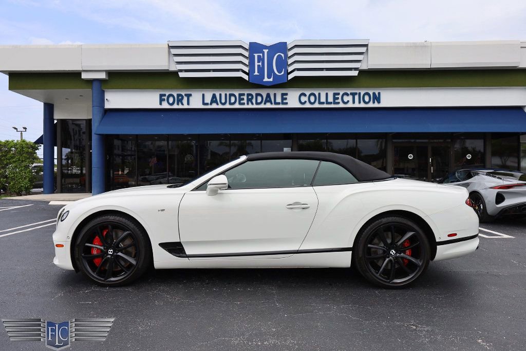 Used 2022 Bentley Continental GT V8 image 3