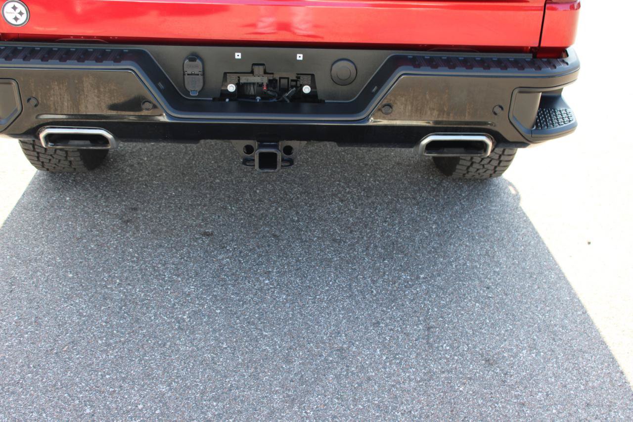 Used 2021 Chevrolet Silverado 1500 LT Trail Boss w/ Convenience Package II AWD/4WD image 7