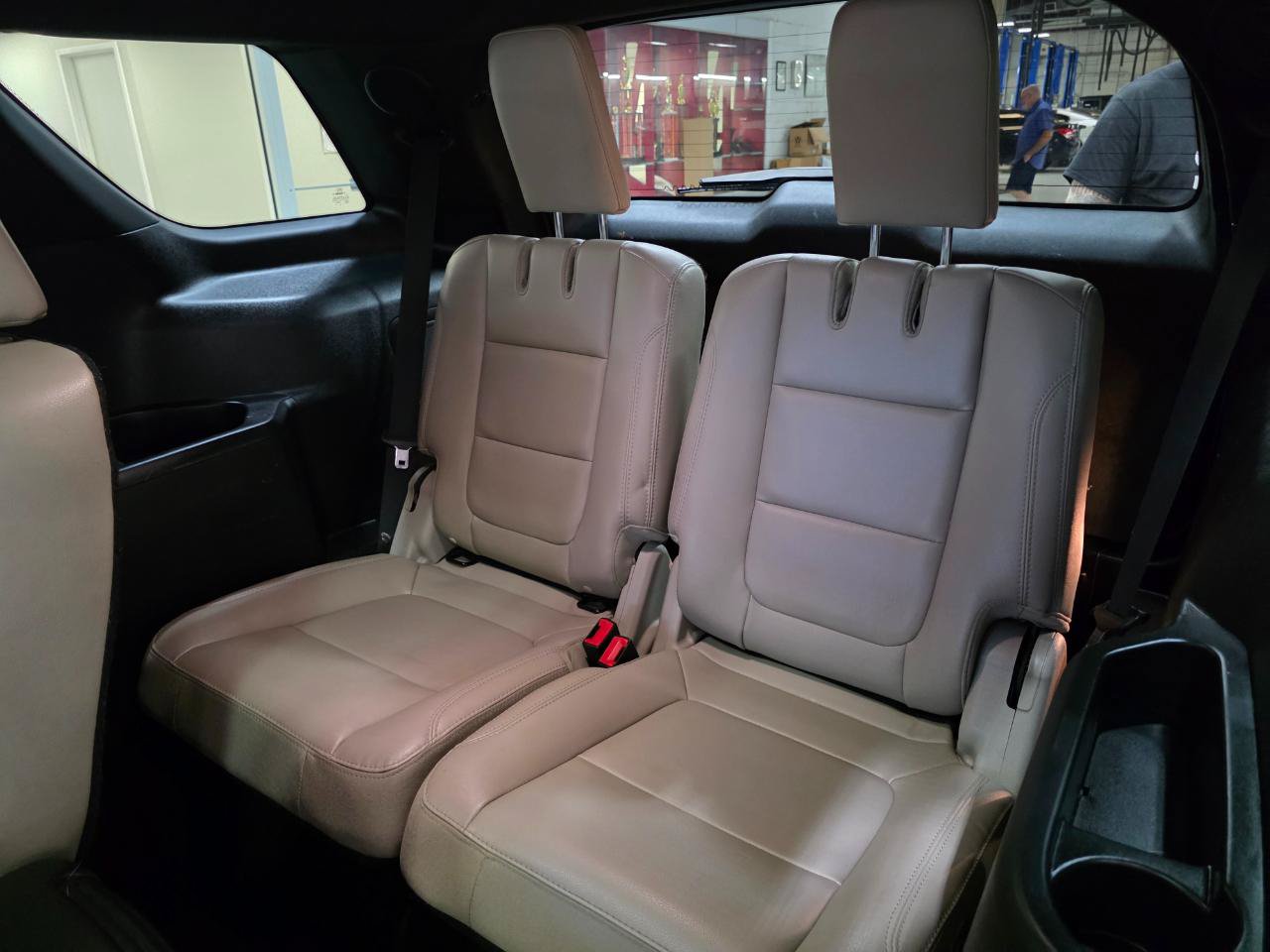 Used 2019 Ford Explorer Limited w/ Ford Safe & Smart Package AWD/4WD image 21