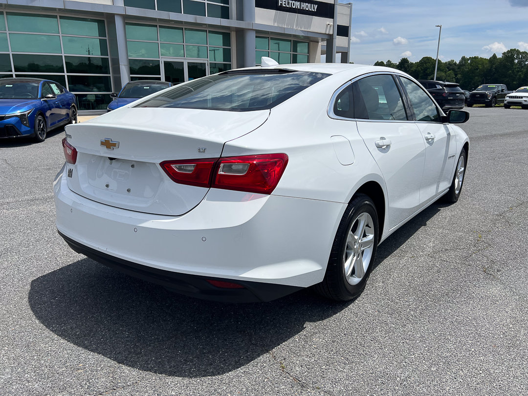 Used 2024 Chevrolet Malibu LT FWD image 5