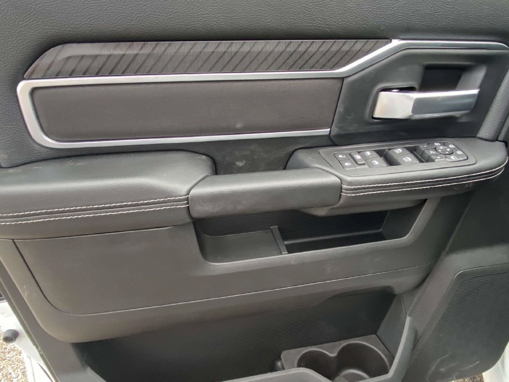 New 2026 RAM 3500 Big Horn AWD/4WD image 42